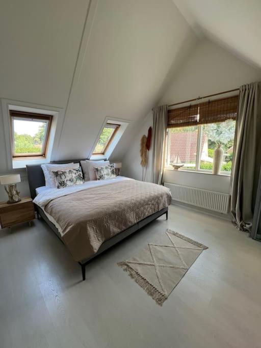 Villa June Rosy Вийхен Екстериор снимка